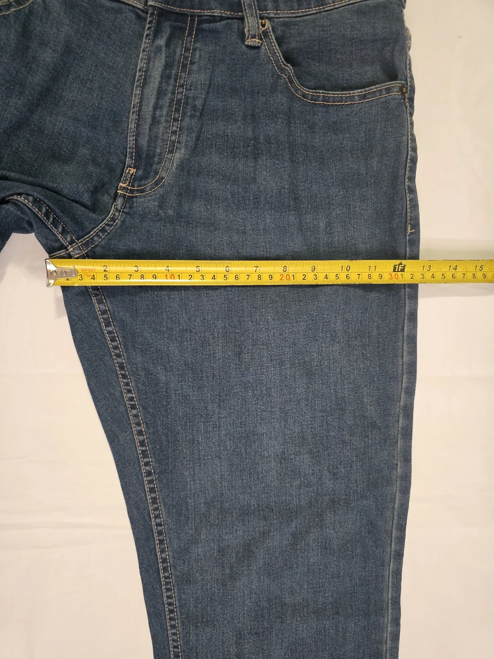 Scott Barber Straight Fit Medium Wash Blue Denim Stretch 5Pocket Jeans 34x34 NWT